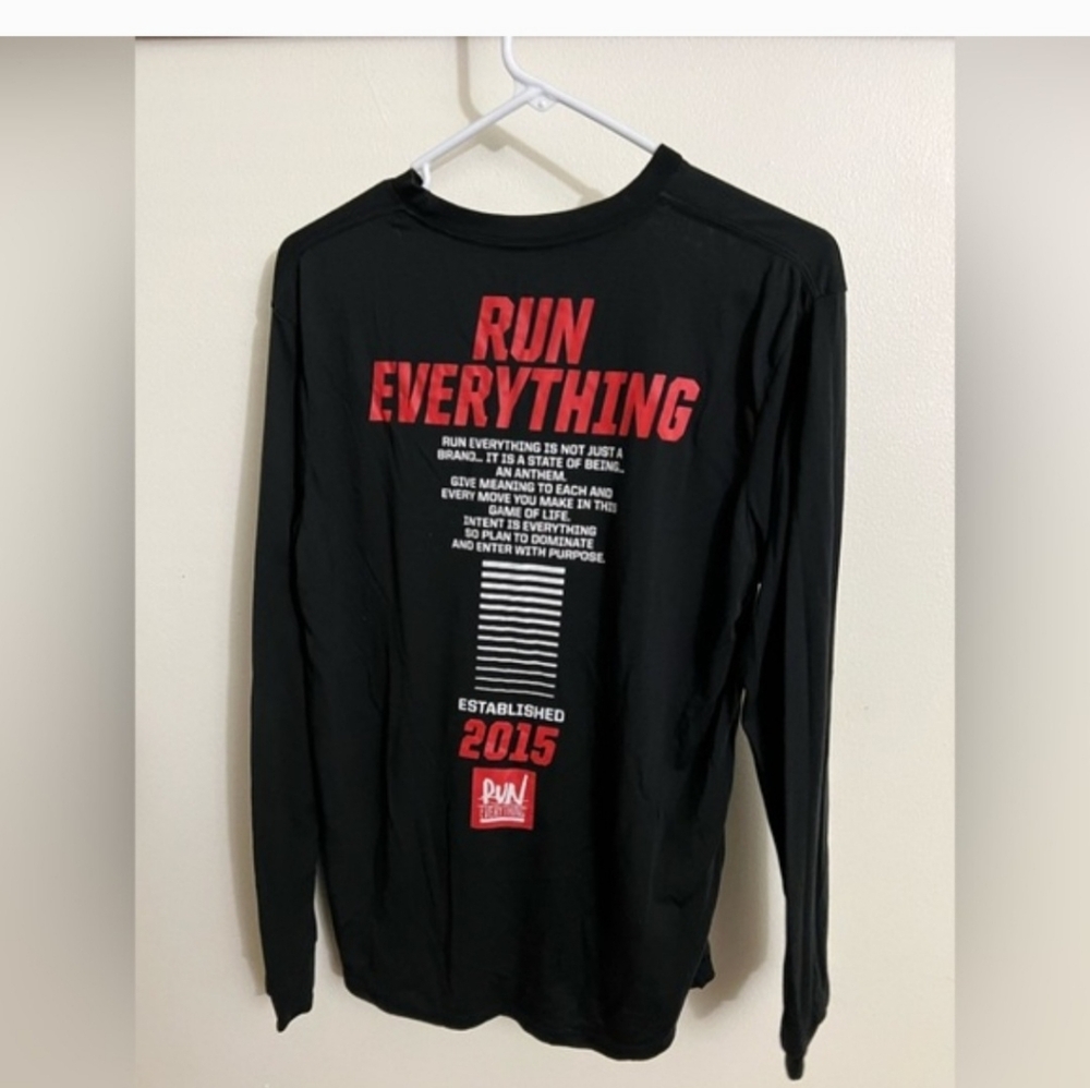 Run Everything Labs / Flag Nor Fail Long Sleeve Graphic Black Tee **  Small  **